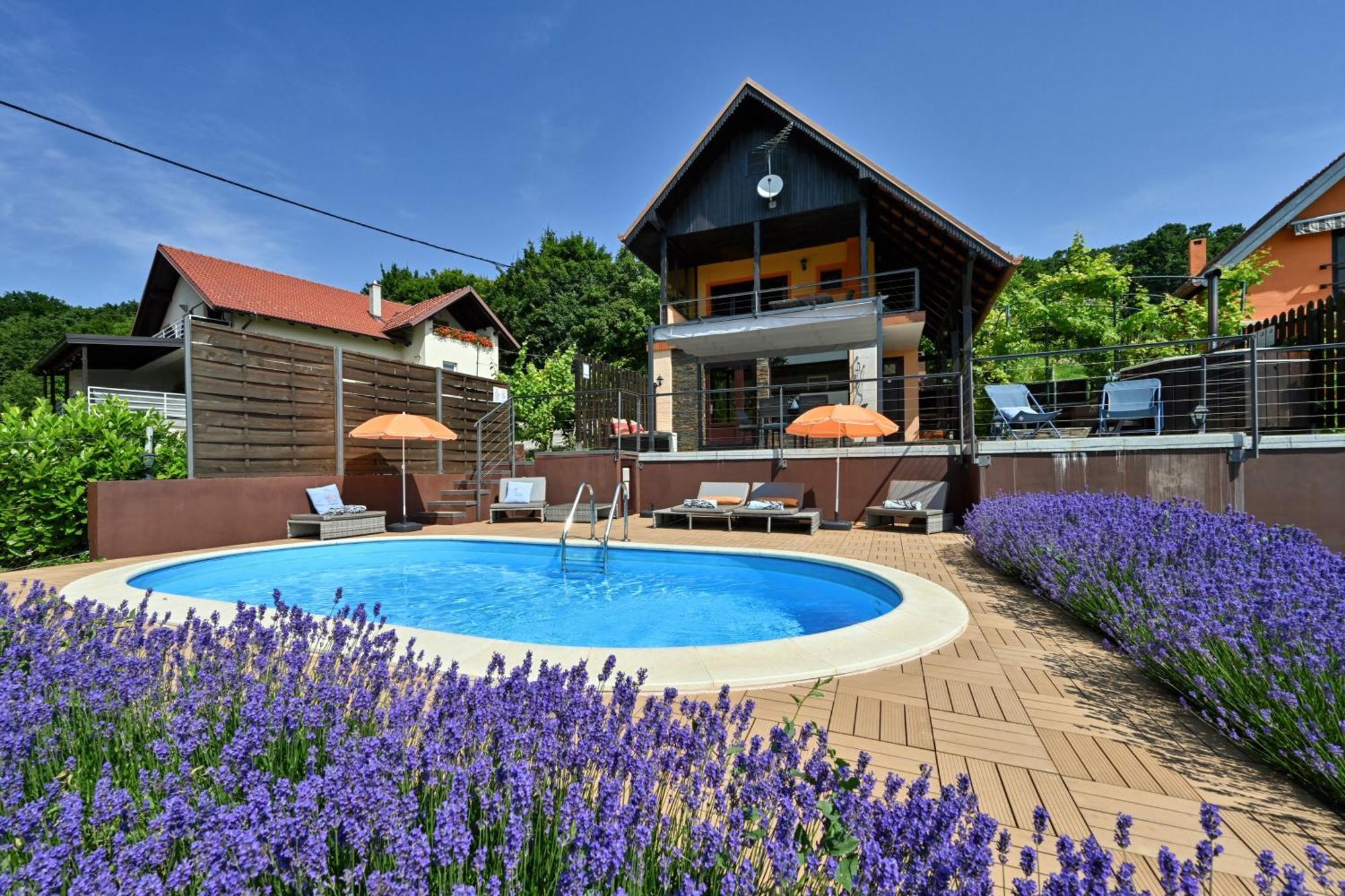 Jura'S Wellness House - Happy Rentals Biskupec Zelinski Экстерьер фото