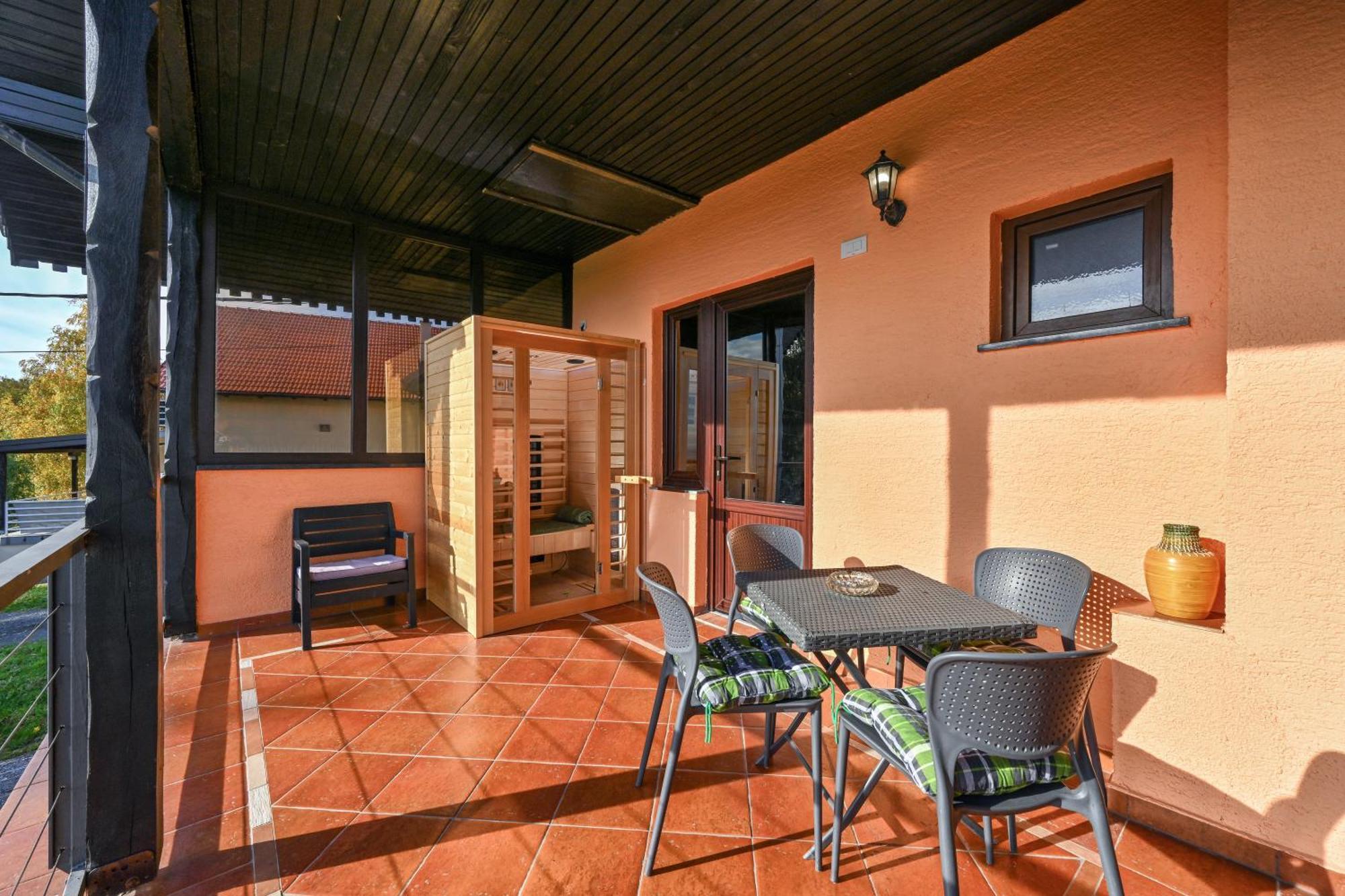 Jura'S Wellness House - Happy Rentals Biskupec Zelinski Экстерьер фото